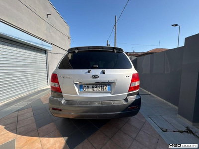 Kia Sorento 2.5 16V CRDI 4WD Active Class (5)