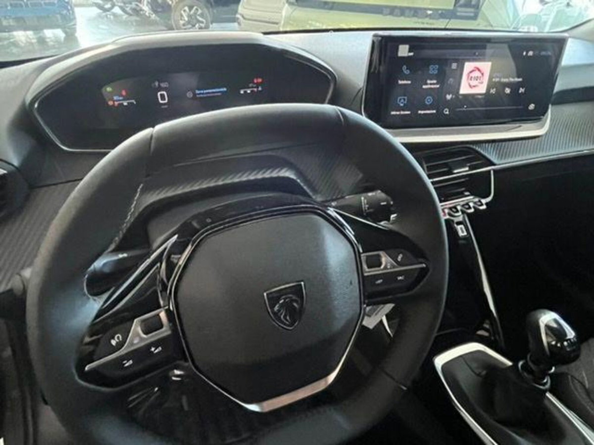 Peugeot 208 1.2 puretech Active s&s 100cv (6)
