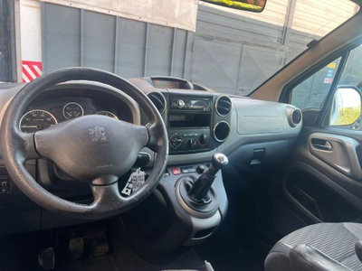 Peugeot Partner 1.6 HDi 90CV Premium (8)