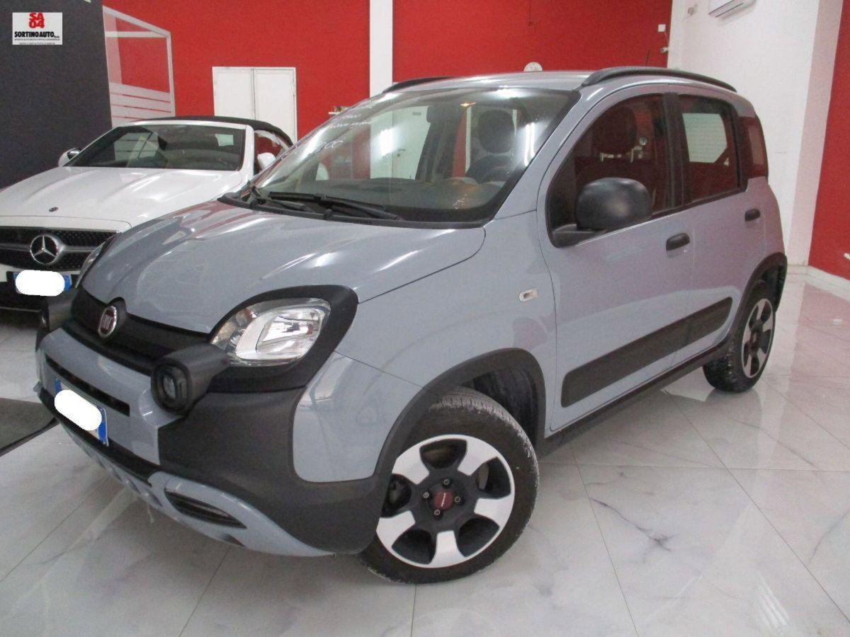 Fiat Panda 1.0 FireFly S&S Hybrid City Cross