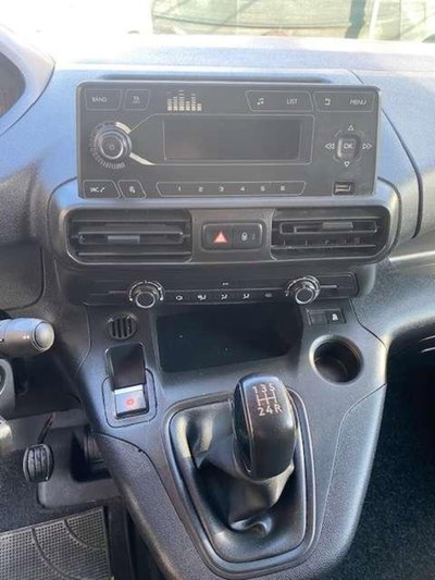 Peugeot Partner Furgone VTi 98 L1 Furgone Premium (16)