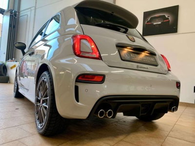 Abarth 695 1.4 t-jet Competizione 180cv (19)