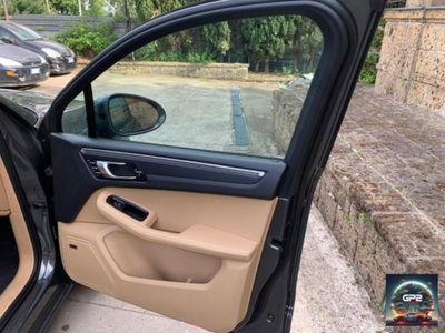 Porsche Macan 2.0 (10)