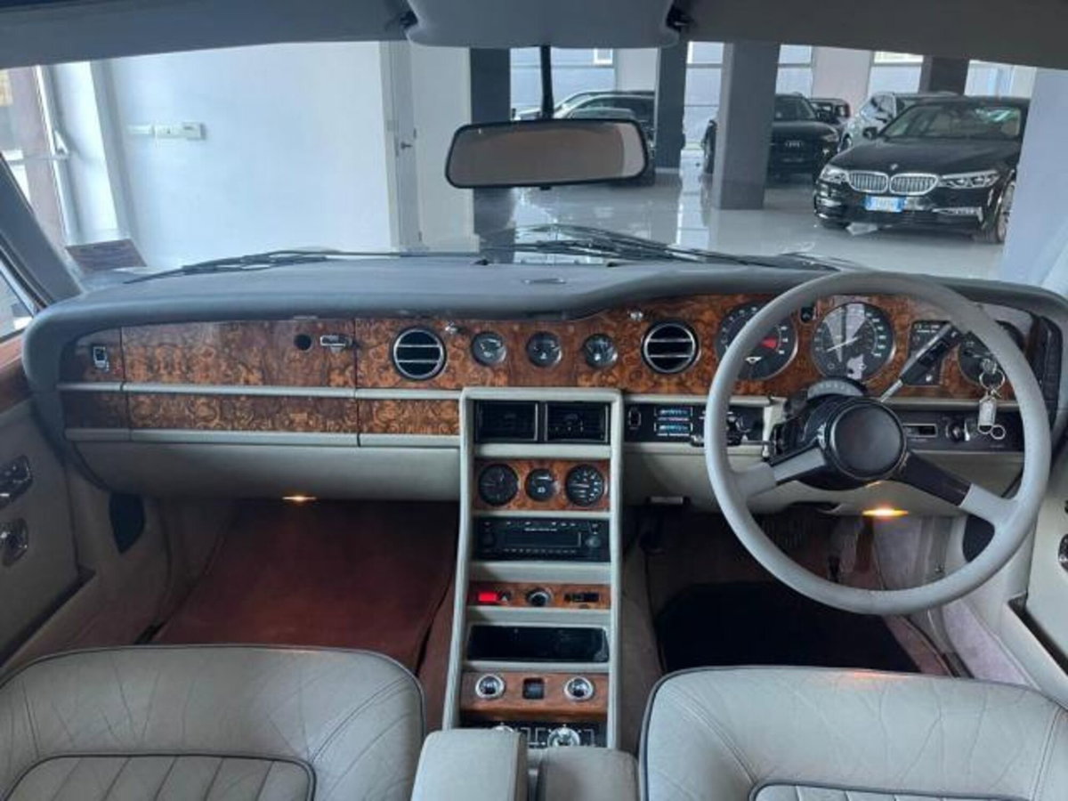 Bentley Berlina Brooklands turbo (16)
