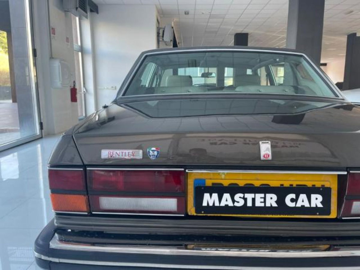 Bentley Berlina Brooklands turbo (9)