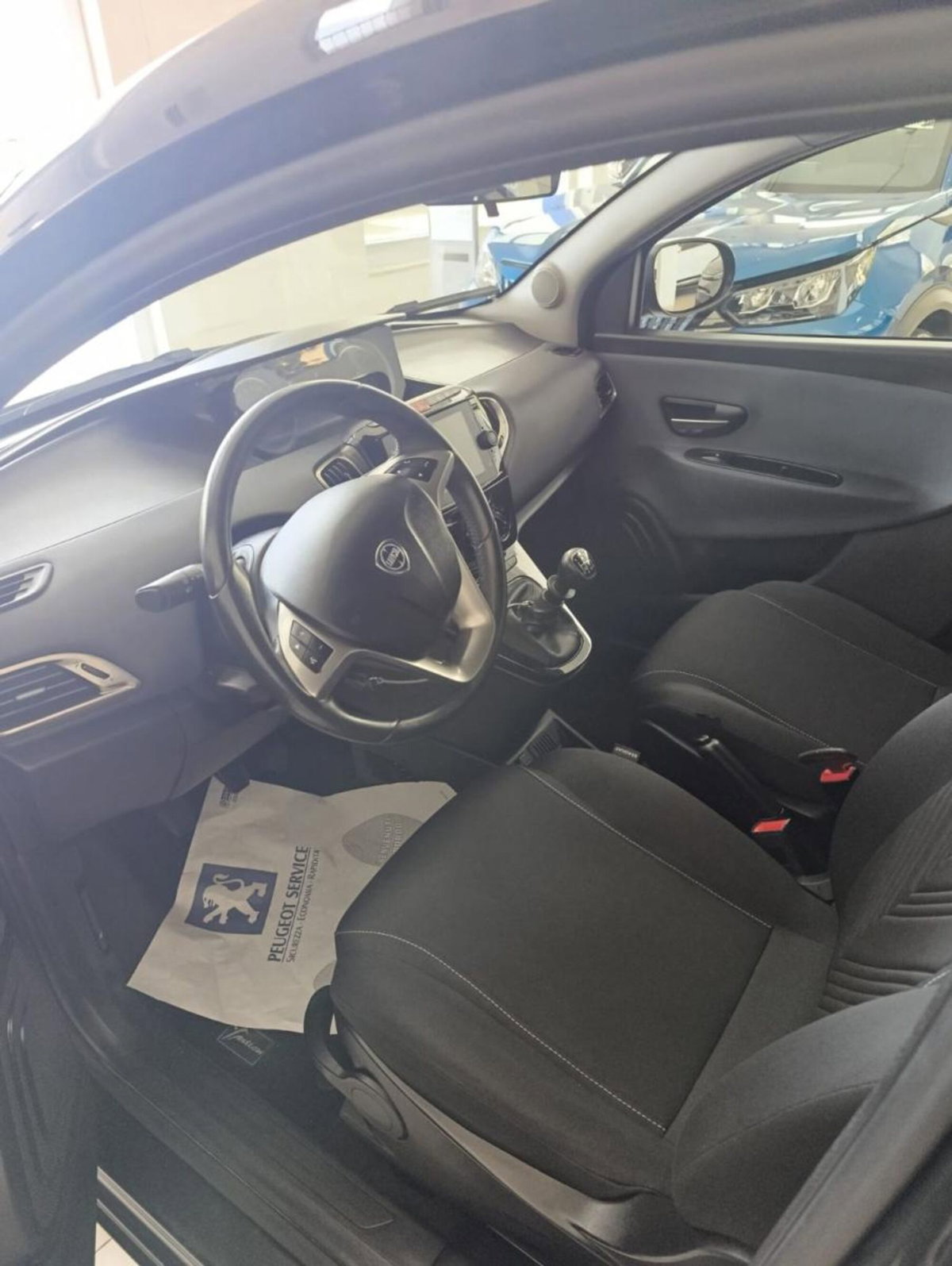 Lancia Ypsilon 1.0 FireFly 5 porte S&S Hybrid Ecochic Gold (5)