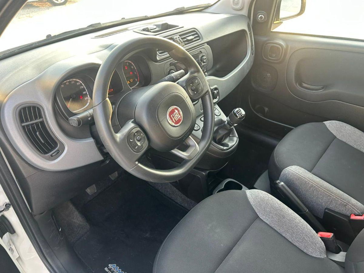 Fiat Panda 1.0 FireFly S&S Hybrid City Cross (10)