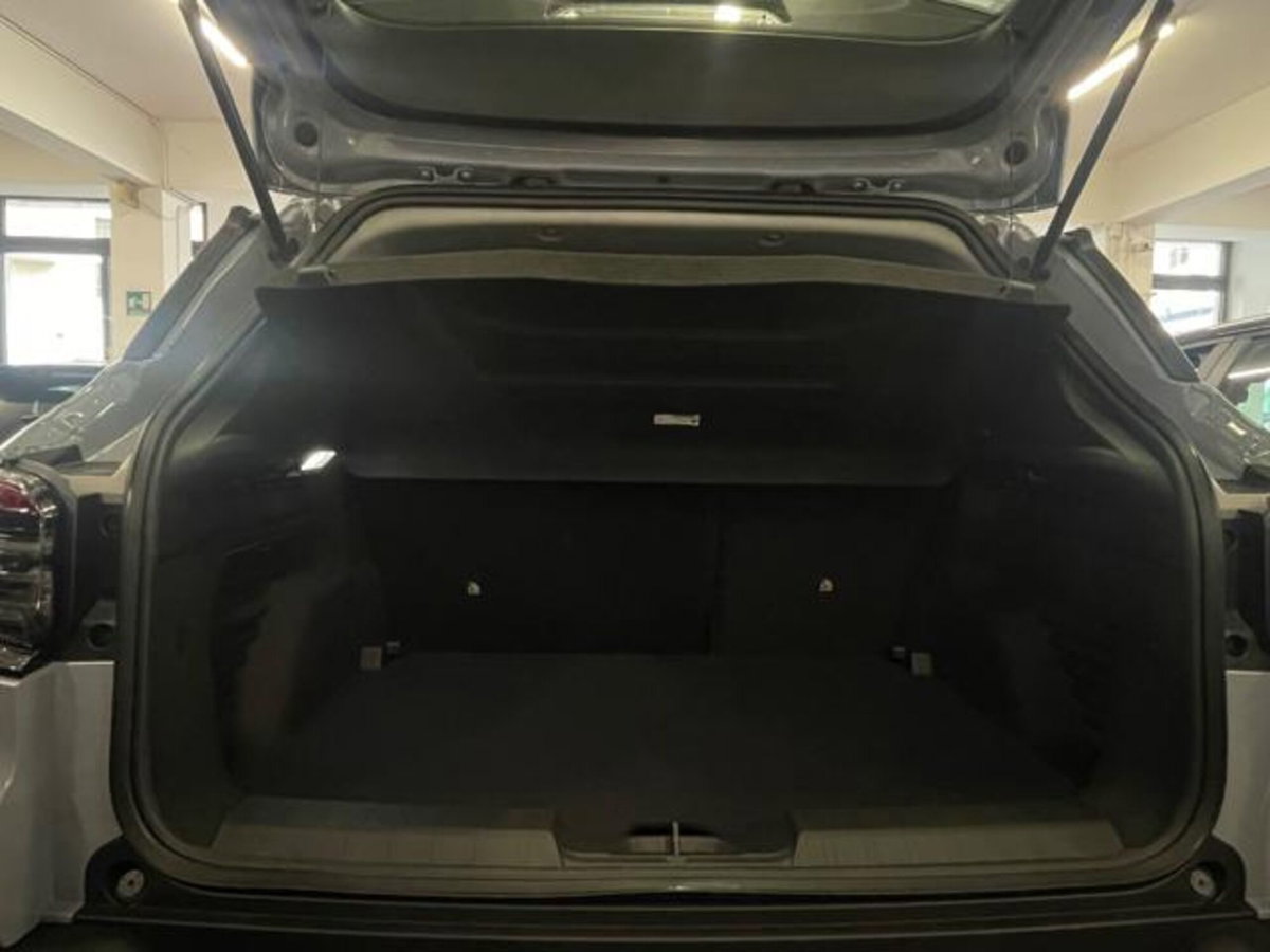 Jeep Avenger 1.2 turbo Longitude fwd 100cv (17)