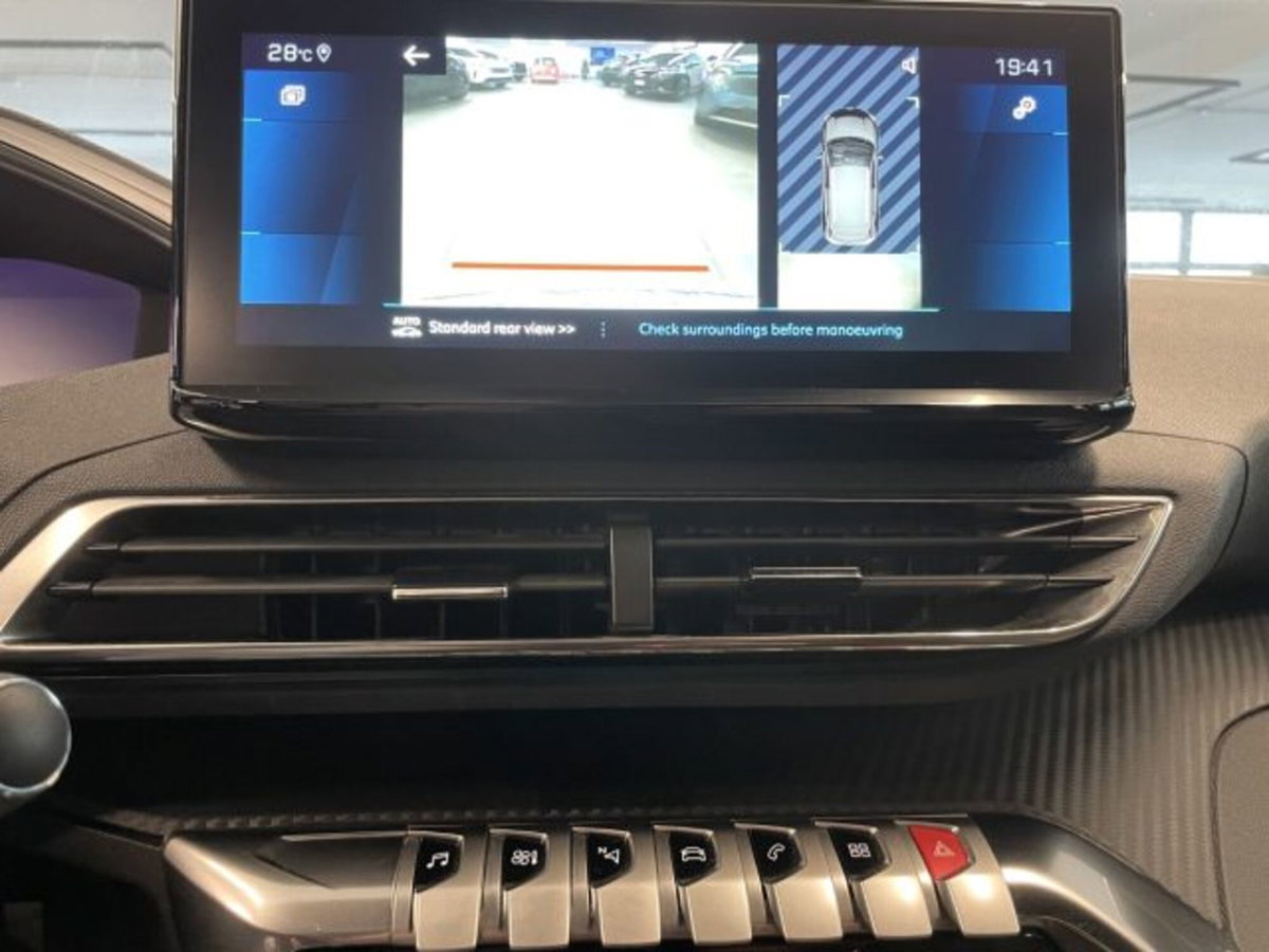 Peugeot 3008 BlueHDi 130 S&S EAT8 Allure Pack (10)