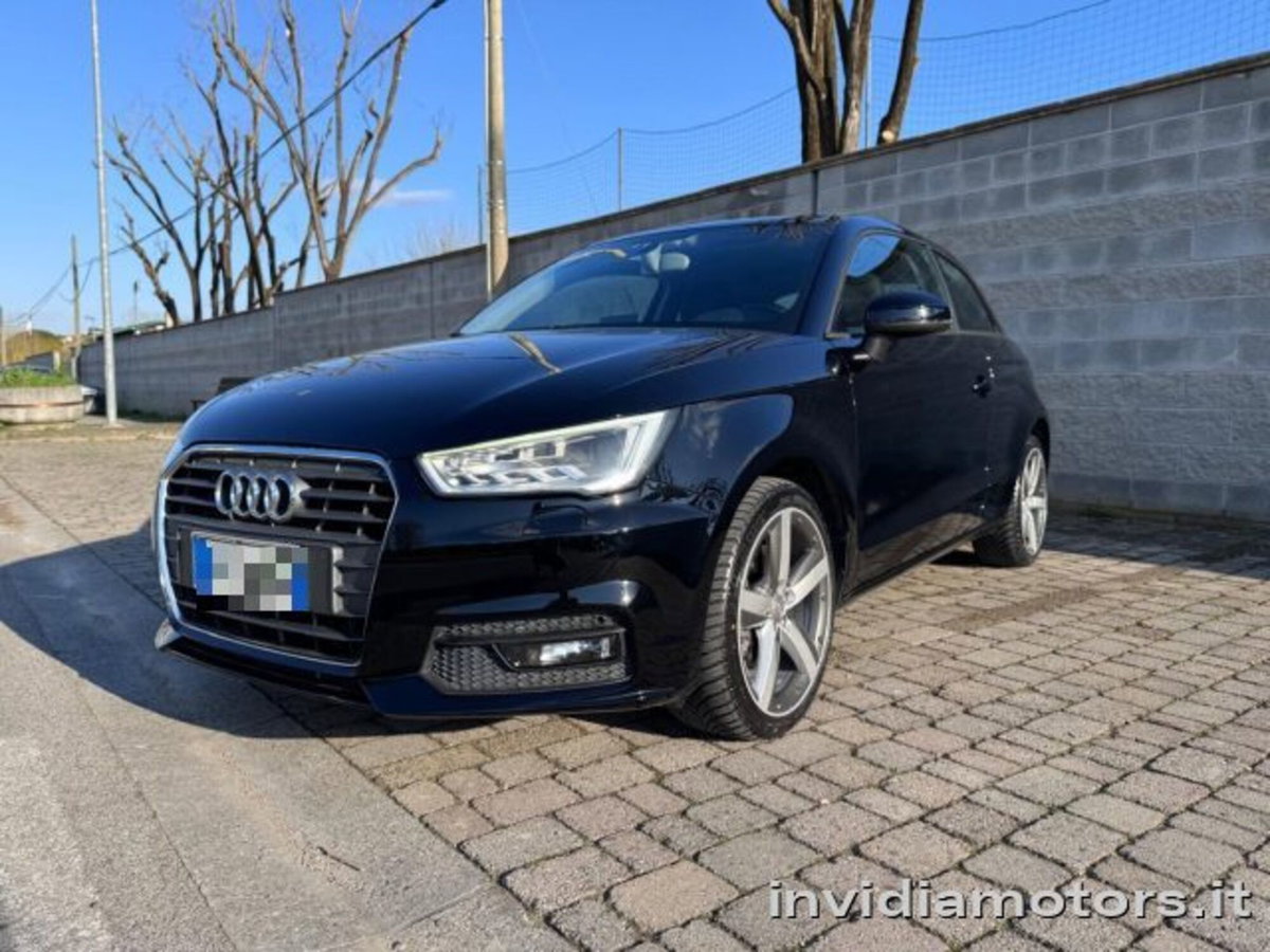 Audi A1 1.6 TDI 116 CV Sport (3)