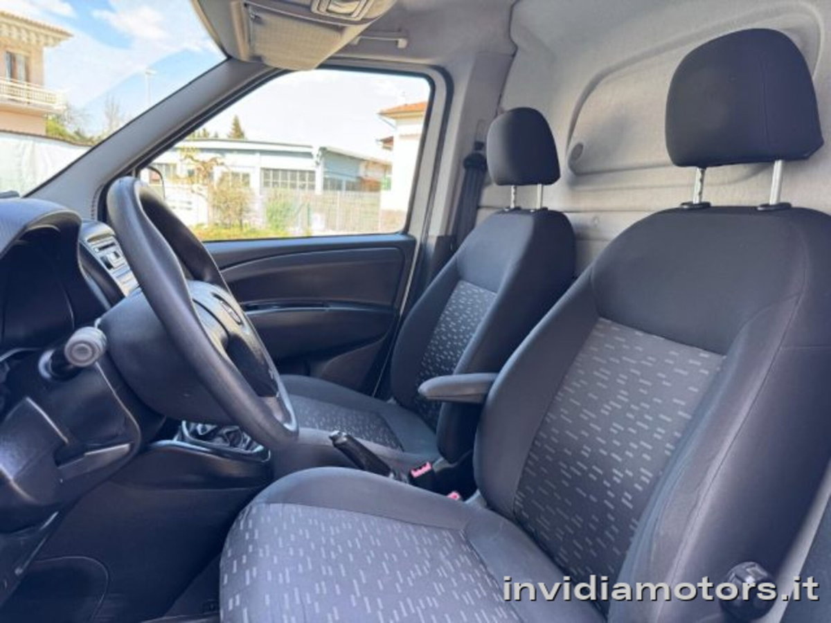 Opel Combo 1.6 CDTI 105CV PL-TA Van Blitz (1000kg) E6 (5)