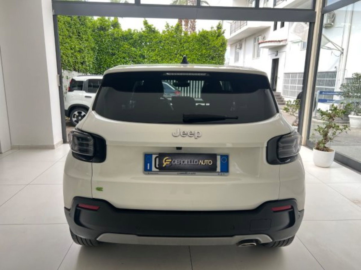 Jeep Avenger 1.2 turbo Summit fwd 100cv (6)