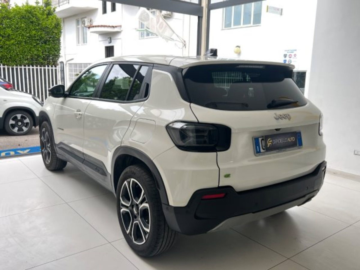 Jeep Avenger 1.2 turbo Summit fwd 100cv (8)