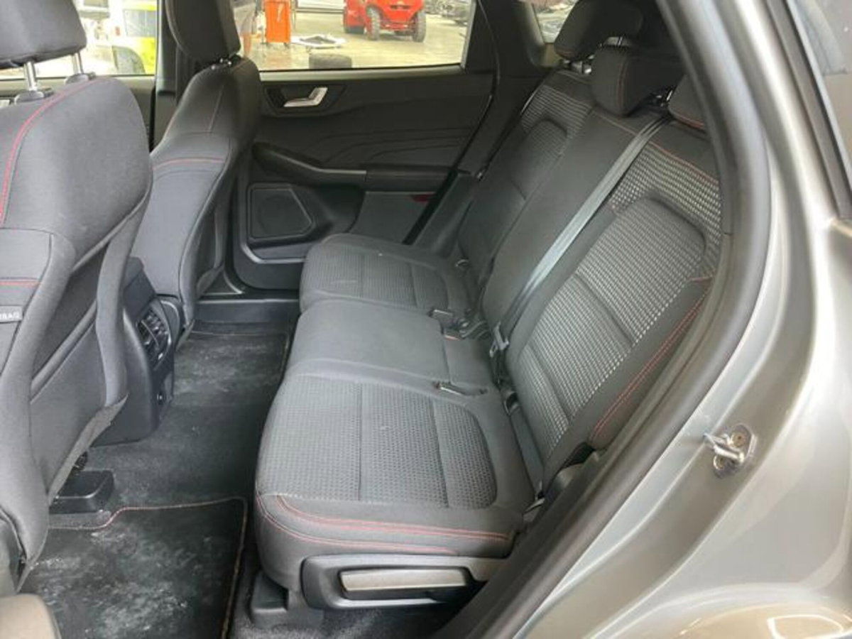 Ford Kuga 2.0 EcoBlue 120 CV aut. 2WD ST-Line X (12)