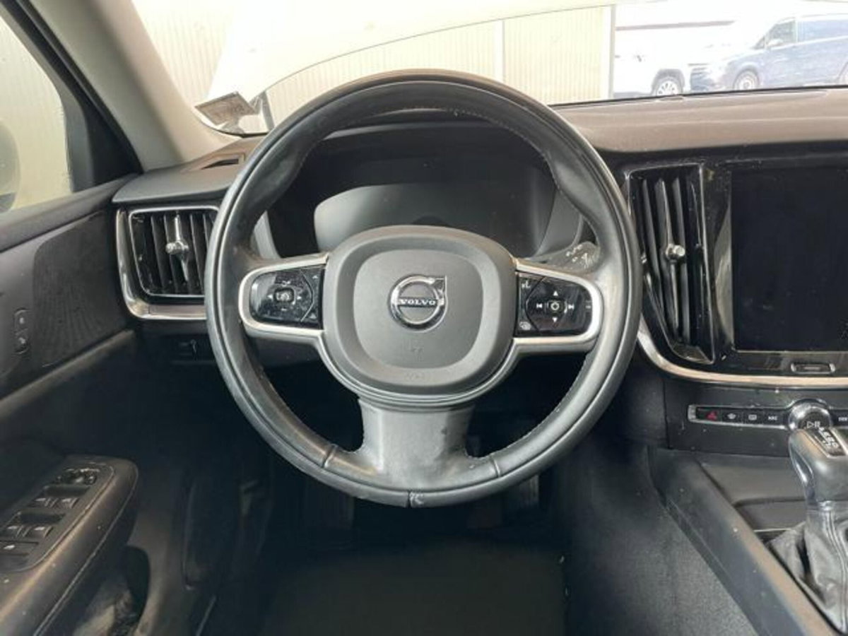 Volvo V60 D3 Geartronic Business (14)