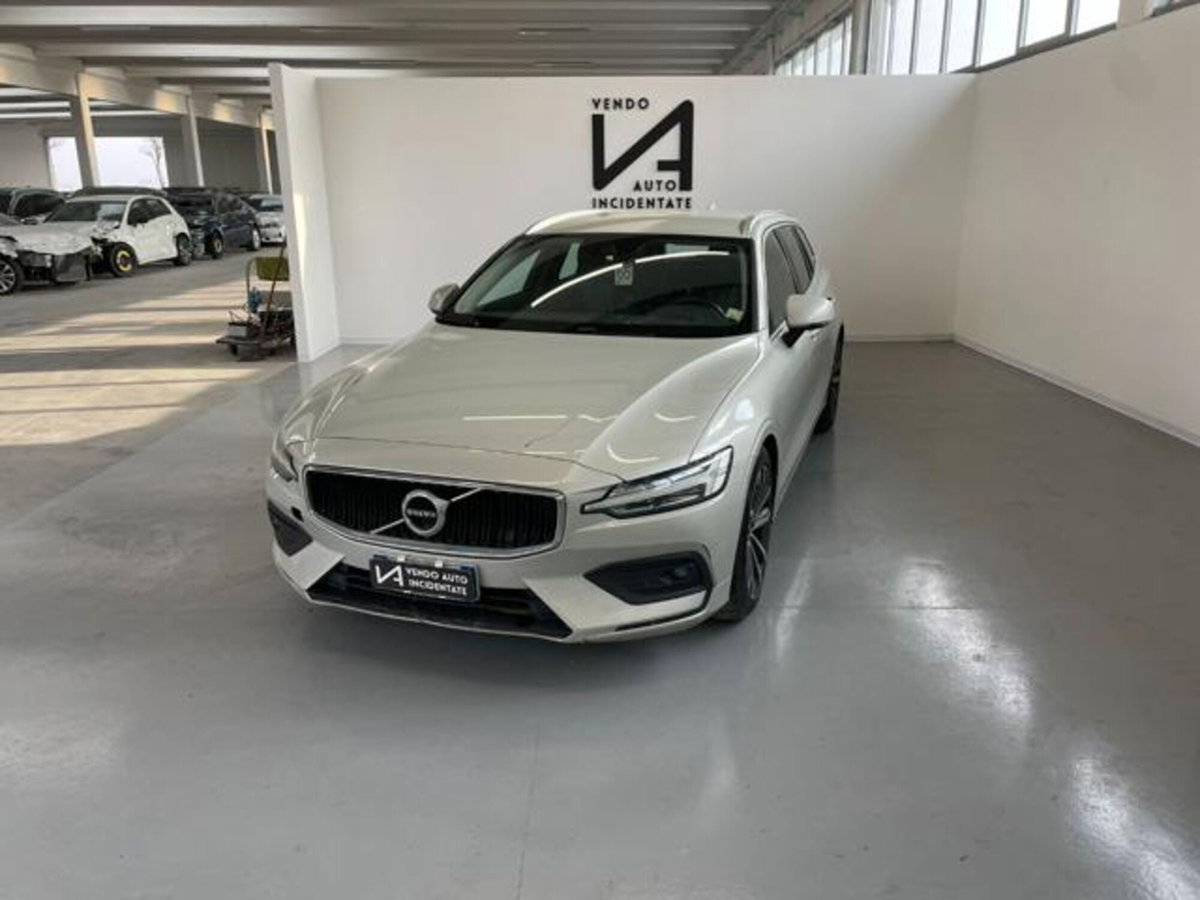 Volvo V60 D3 Geartronic Business (3)
