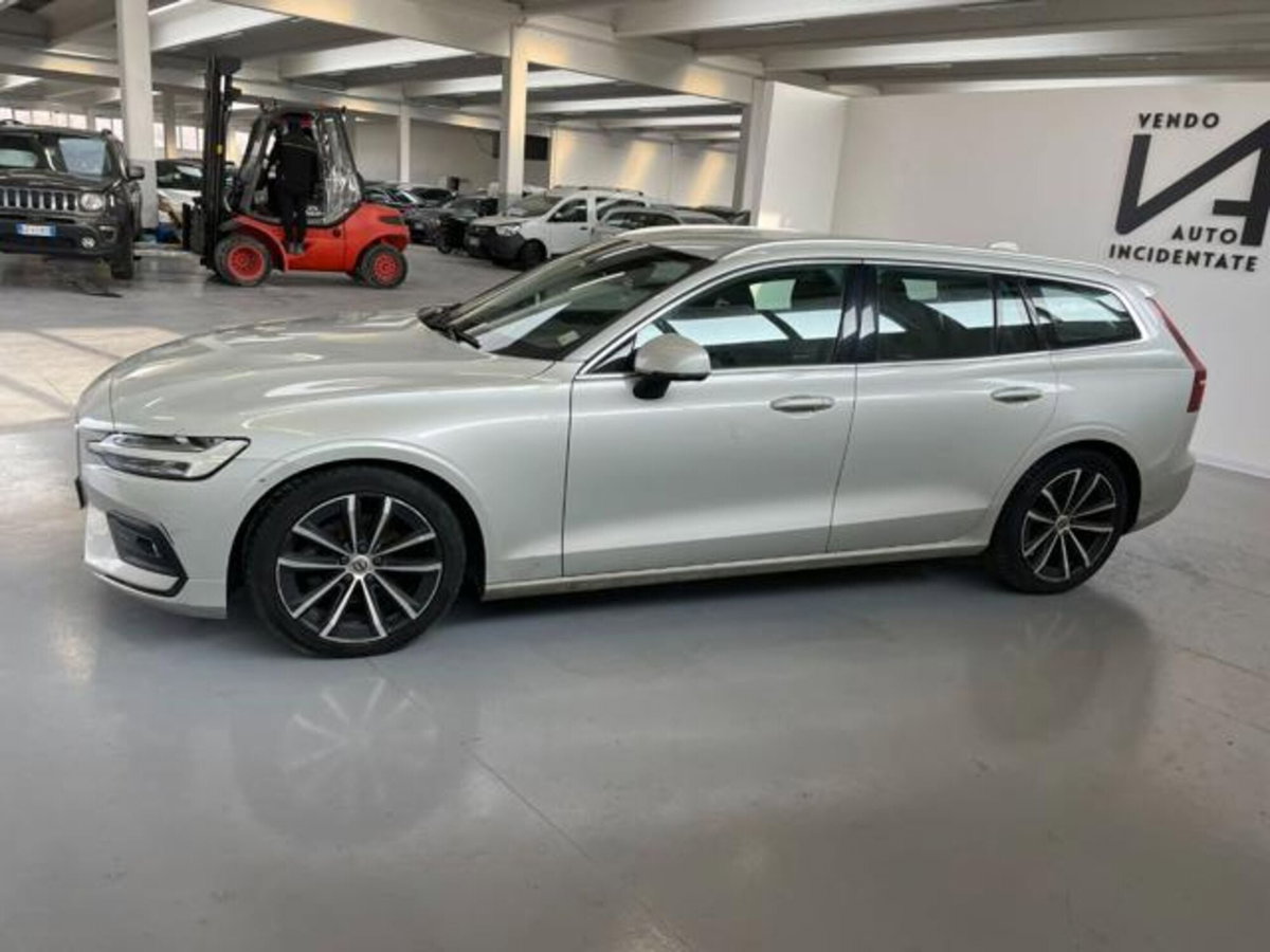 Volvo V60 D3 Geartronic Business (4)