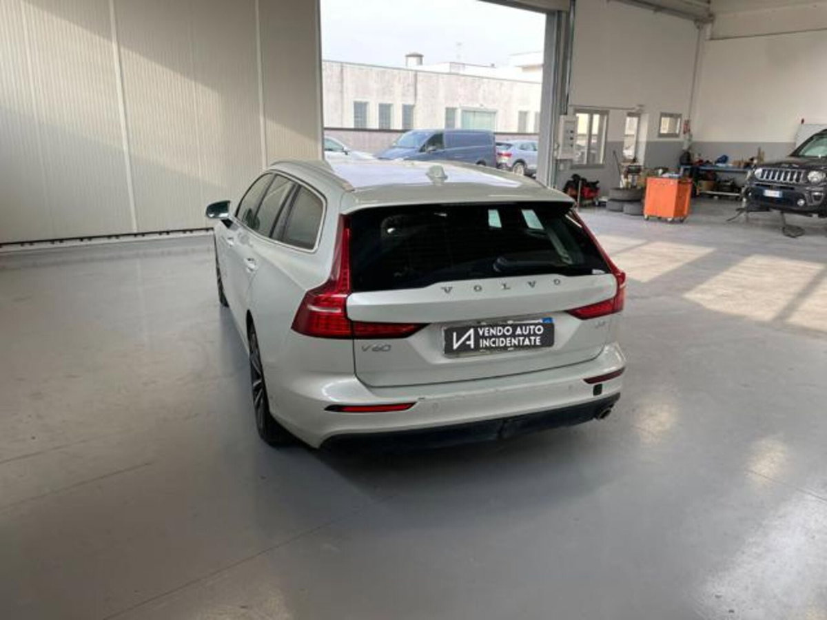 Volvo V60 D3 Geartronic Business (5)