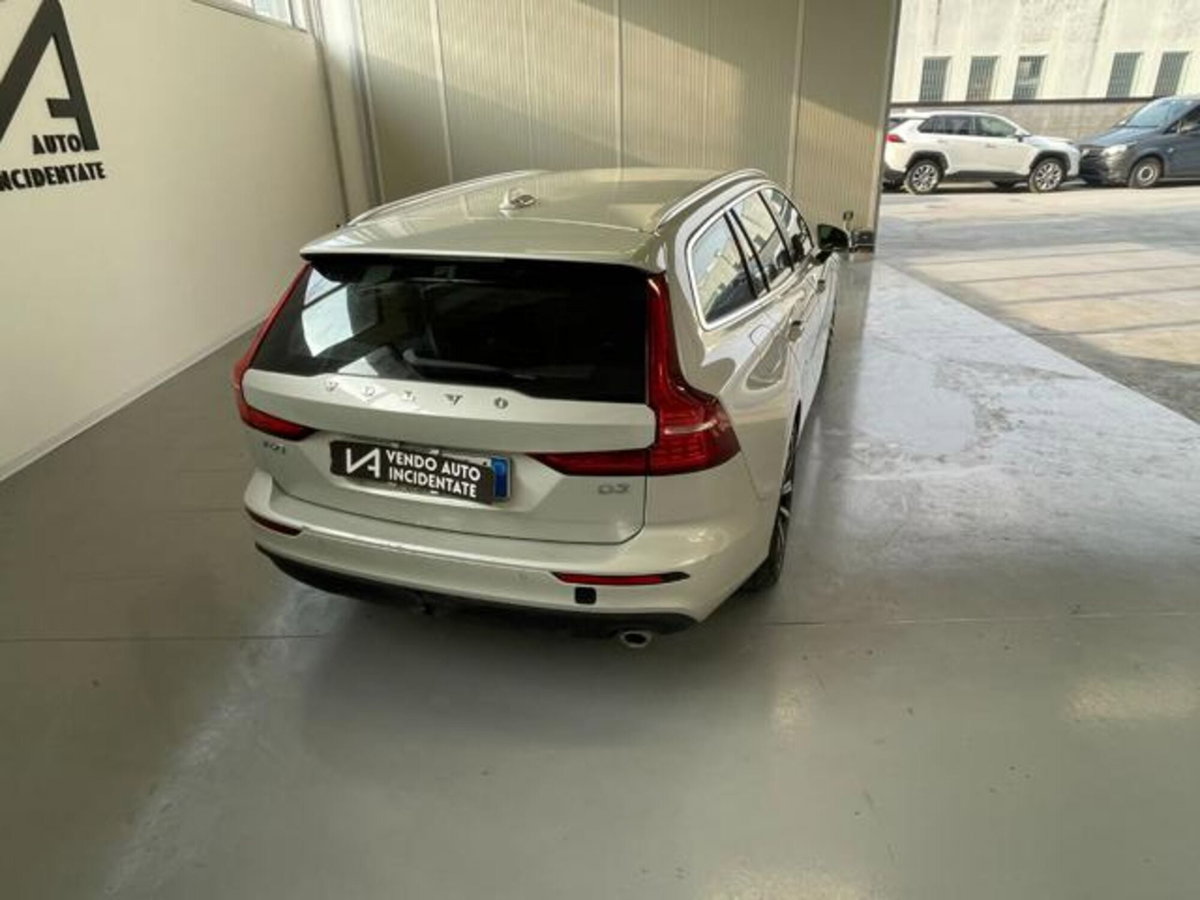 Volvo V60 D3 Geartronic Business (7)