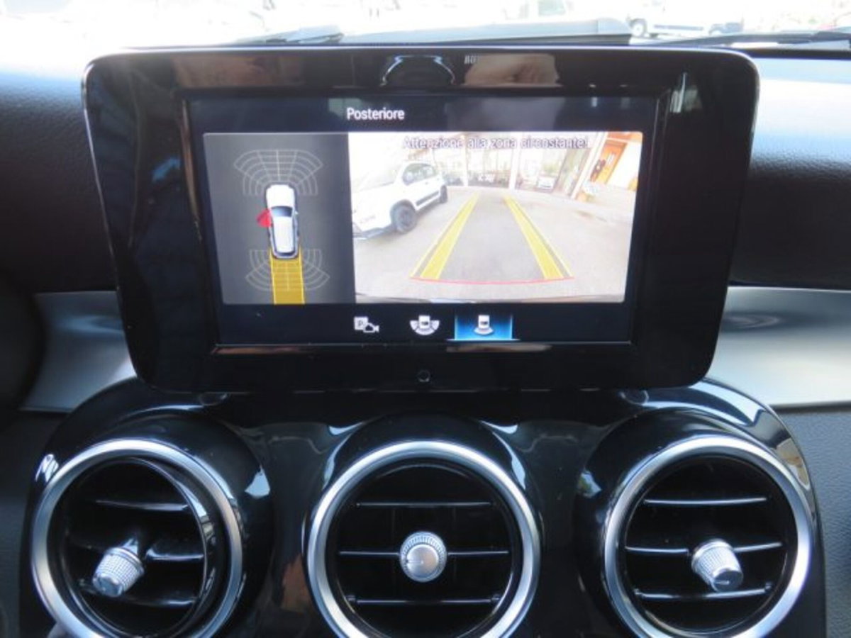 Mercedes-Benz GLC SUV 220 d 4Matic Business (14)