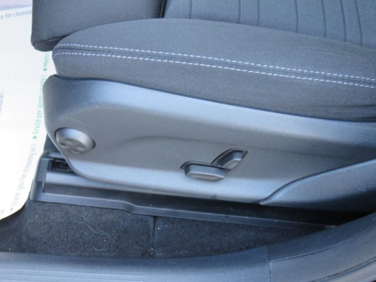Mercedes-Benz GLC SUV 220 d 4Matic Business (16)