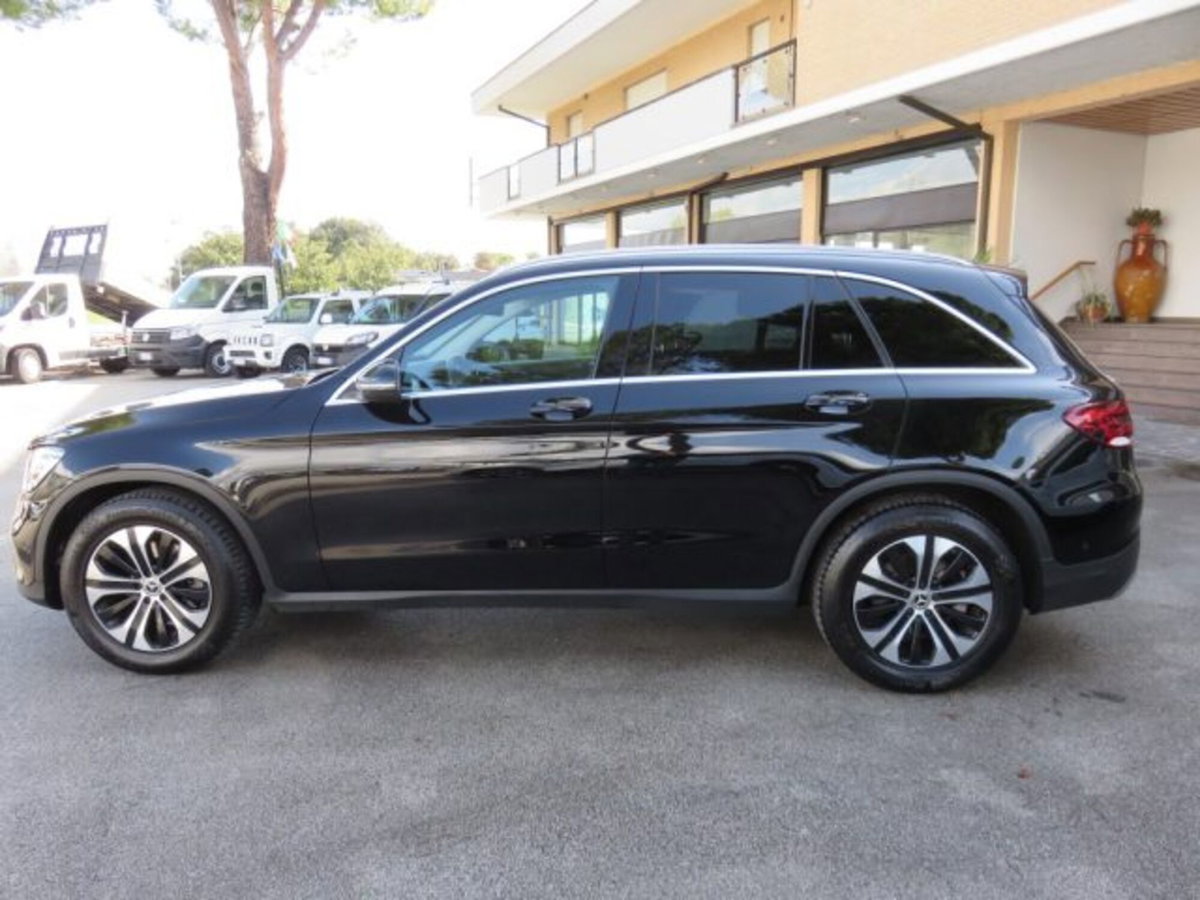 Mercedes-Benz GLC SUV 220 d 4Matic Business (19)
