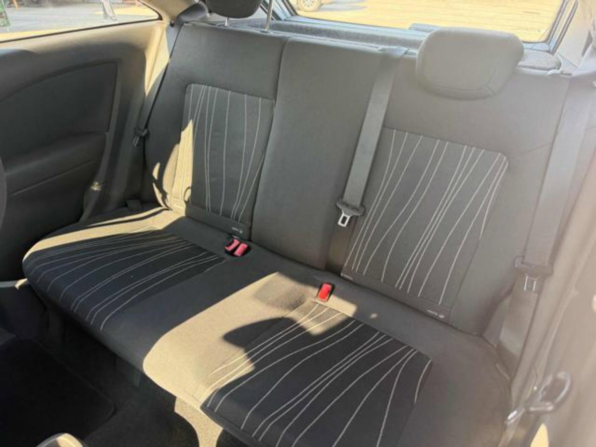 Opel Corsa 1.3 CDTI 75CV 3 porte Sport (12)