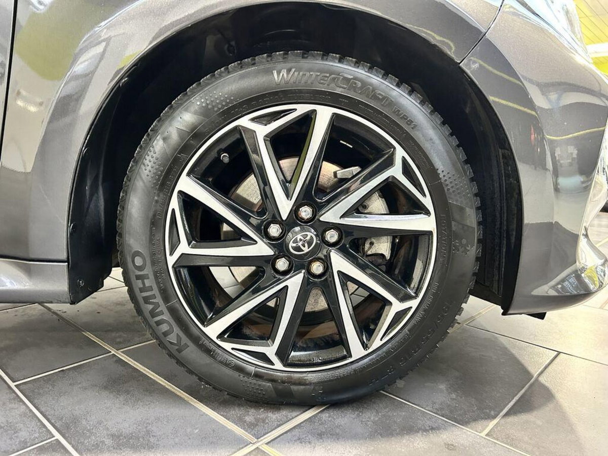 Toyota Yaris 1.5 Hybrid 5 porte Lounge (7)