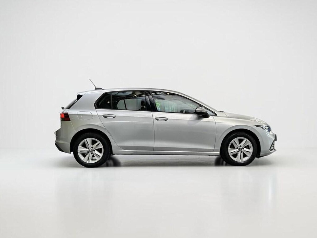 Volkswagen Golf 2.0 TDI SCR Life (5)