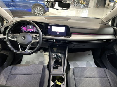 Volkswagen Golf 2.0 TDI SCR Life (9)