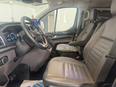 Ford Tourneo Custom 320 2.0 EcoBlue 150CV PC Titanium (10)