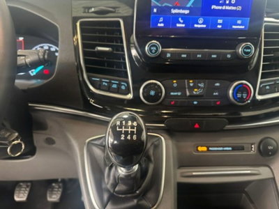 Ford Tourneo Custom 320 2.0 EcoBlue 150CV PC Titanium (17)