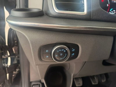 Ford Tourneo Custom 320 2.0 EcoBlue 150CV PC Titanium (20)