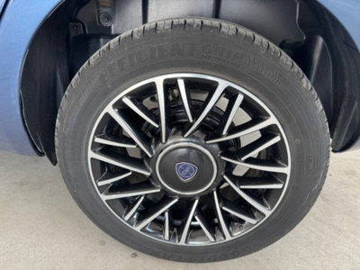 Lancia Ypsilon 1.0 FireFly 5 porte S&S Hybrid Ecochic Gold (19)