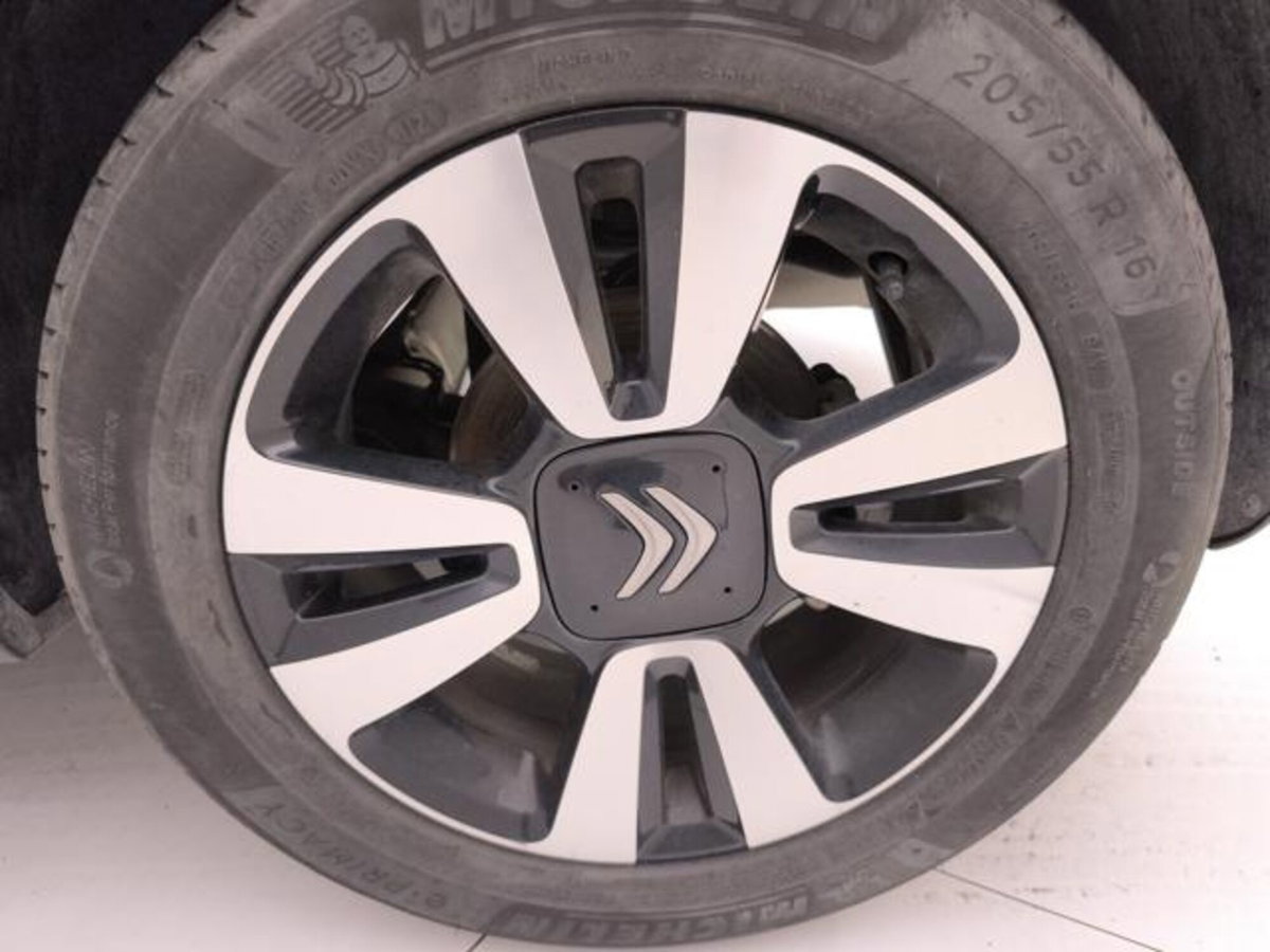 Citroen C3 Aircross 1.2 puretech Max s&s 110cv (18)