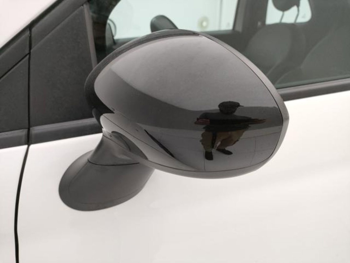 Fiat 500 1.0 Hybrid Connect (11)