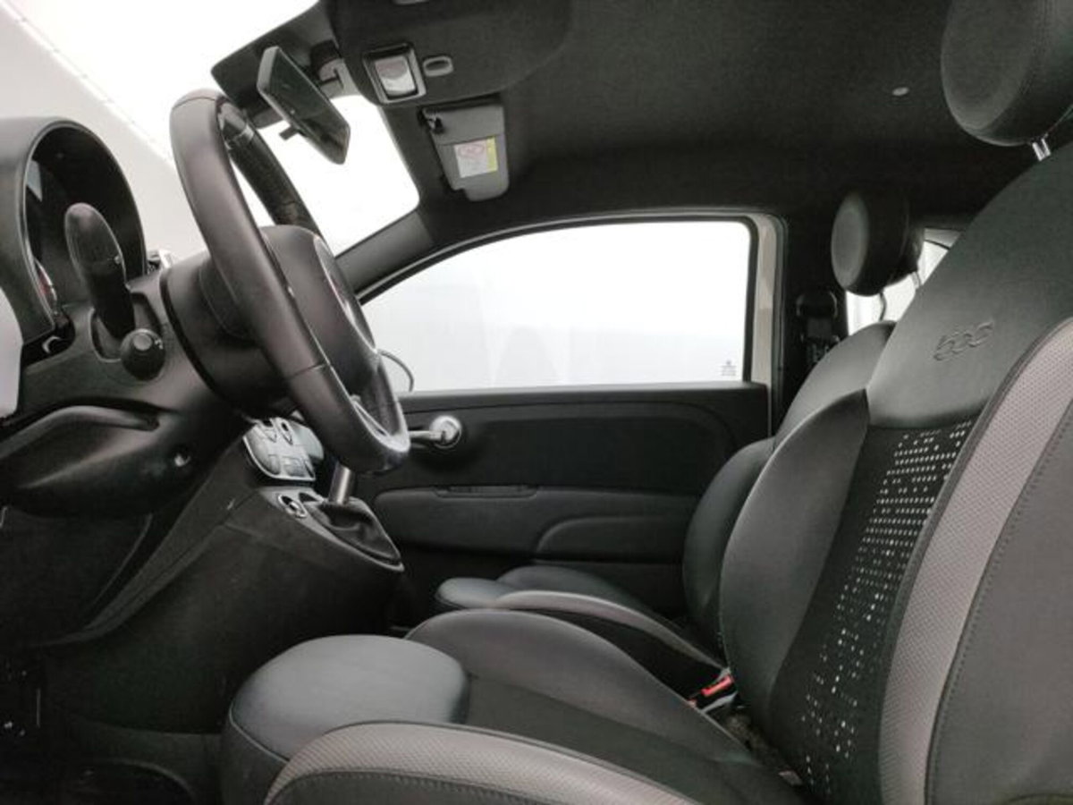 Fiat 500 1.0 Hybrid Connect (13)