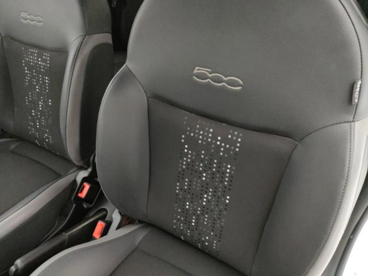Fiat 500 1.0 Hybrid Connect (14)