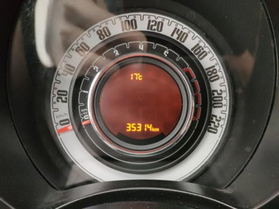 Fiat 500 1.0 Hybrid Connect (17)