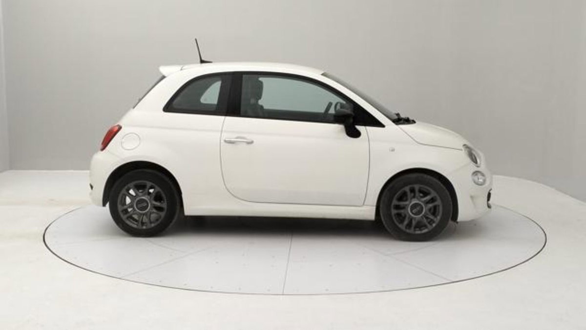 Fiat 500 1.0 Hybrid Connect (6)