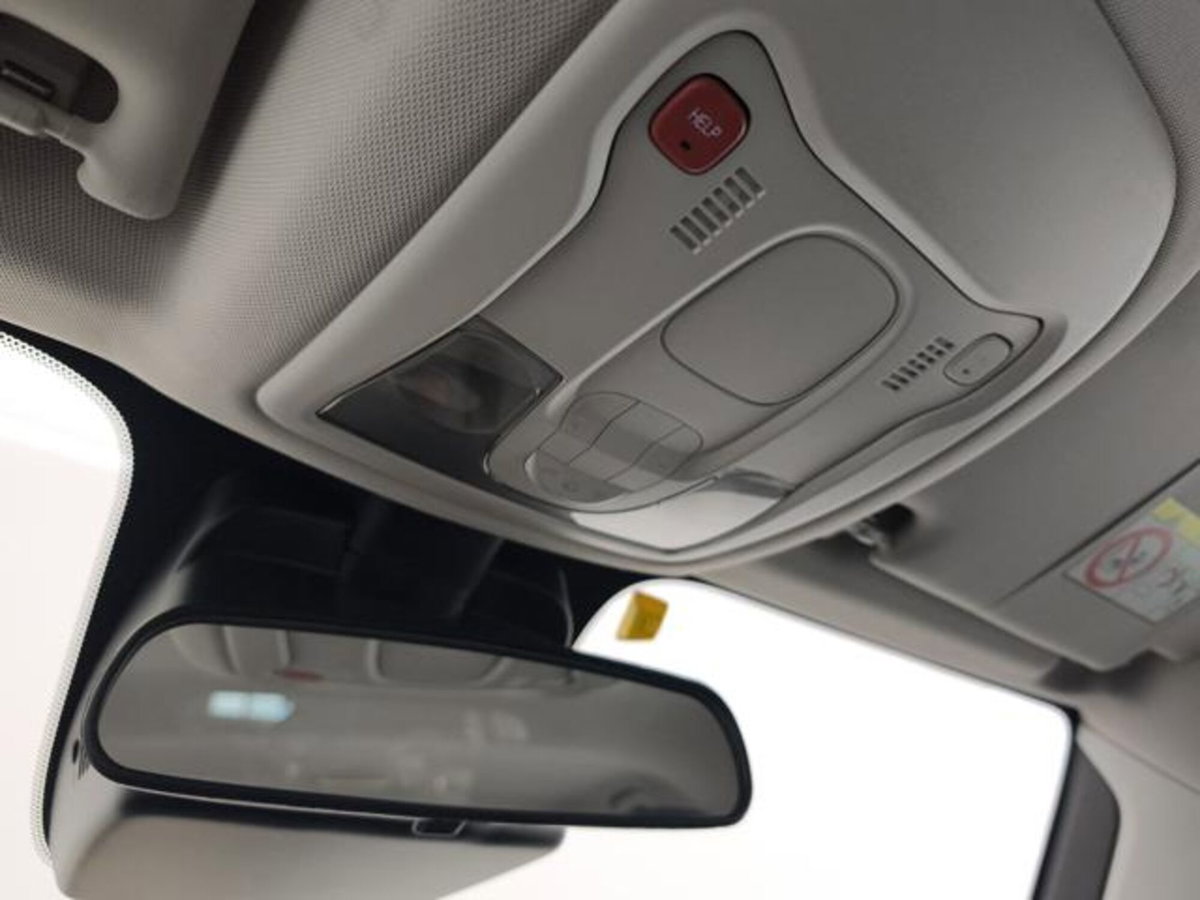 Jeep Renegade 1.3 T4 190CV PHEV 4xe AT6 Limited (18)
