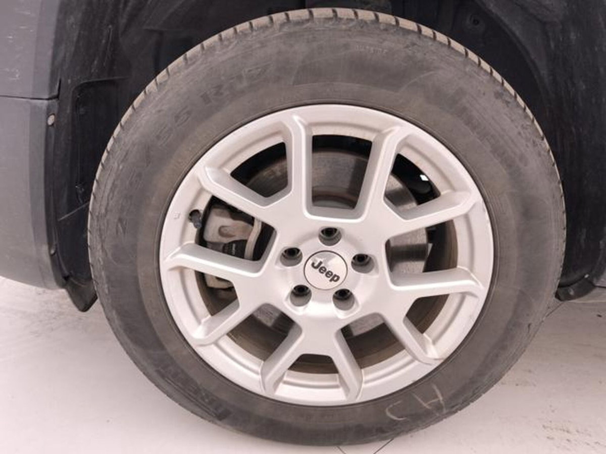 Jeep Renegade 1.3 T4 190CV PHEV 4xe AT6 Limited (9)
