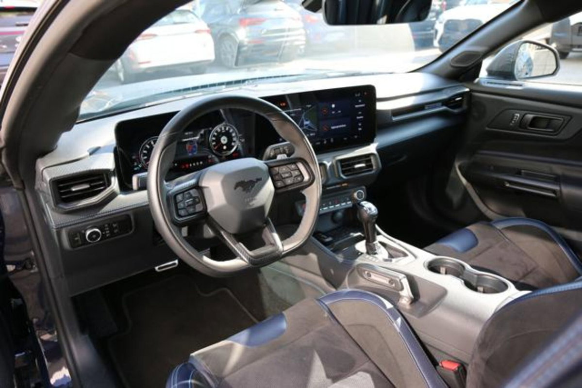 Ford Mustang Coupé Fastback 5.0 V8 aut. GT (10)