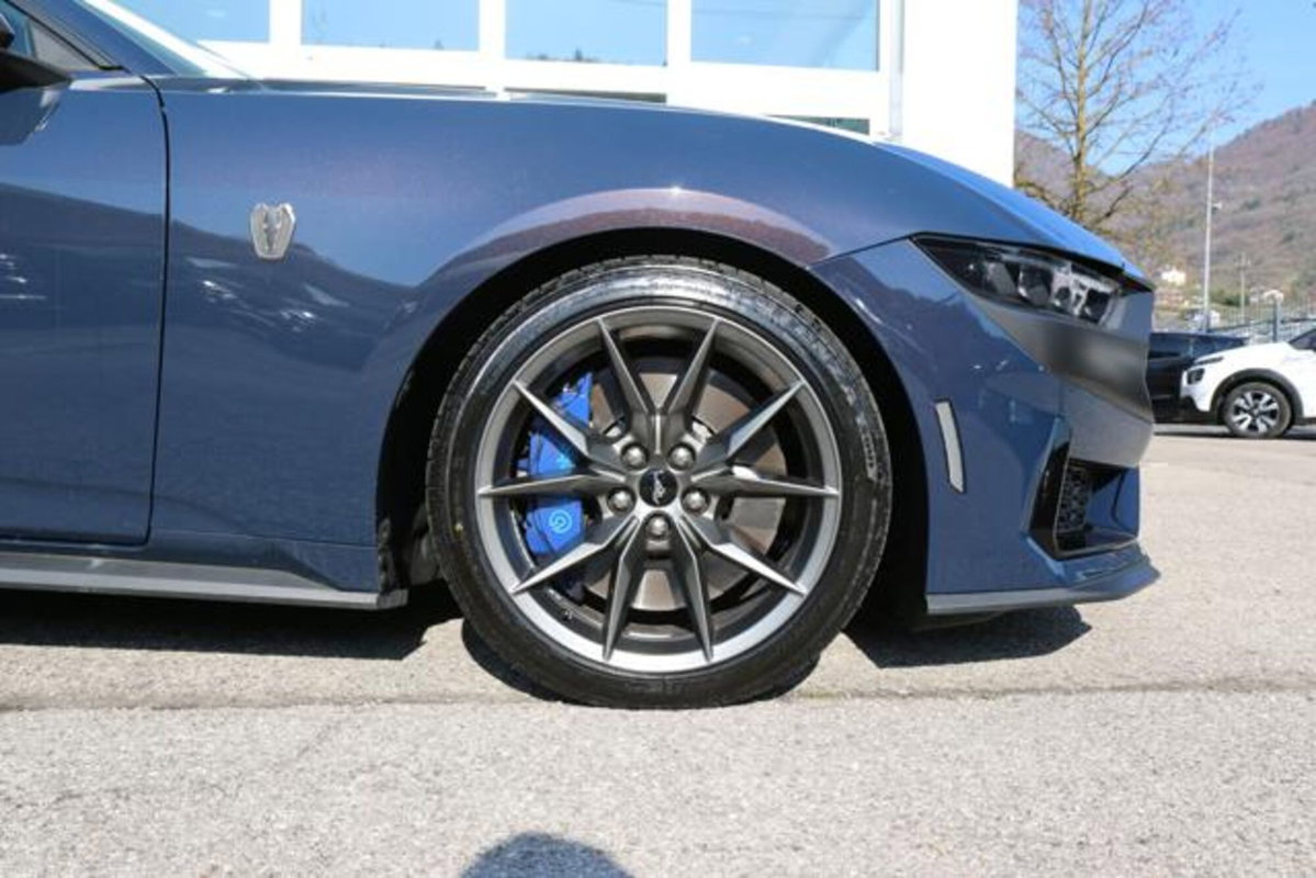 Ford Mustang Coupé Fastback 5.0 V8 aut. GT (2)