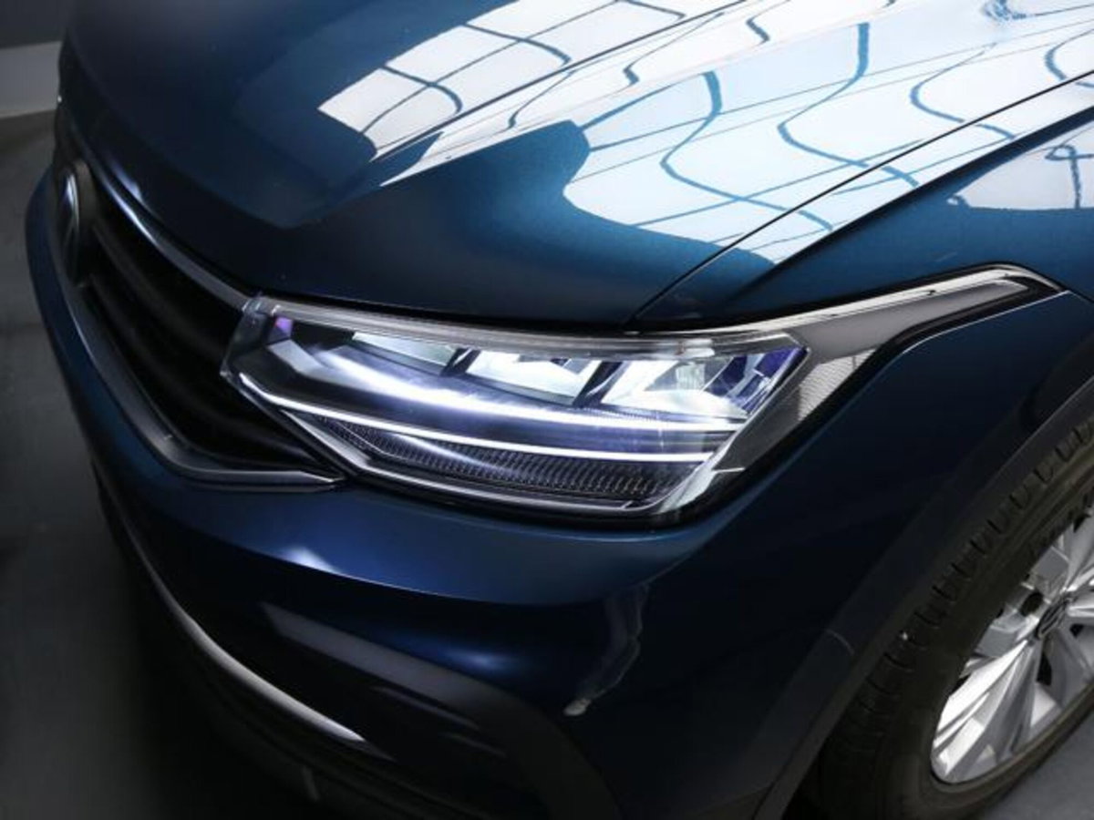 Volkswagen Tiguan 2.0 tdi Life 150cv dsg (10)