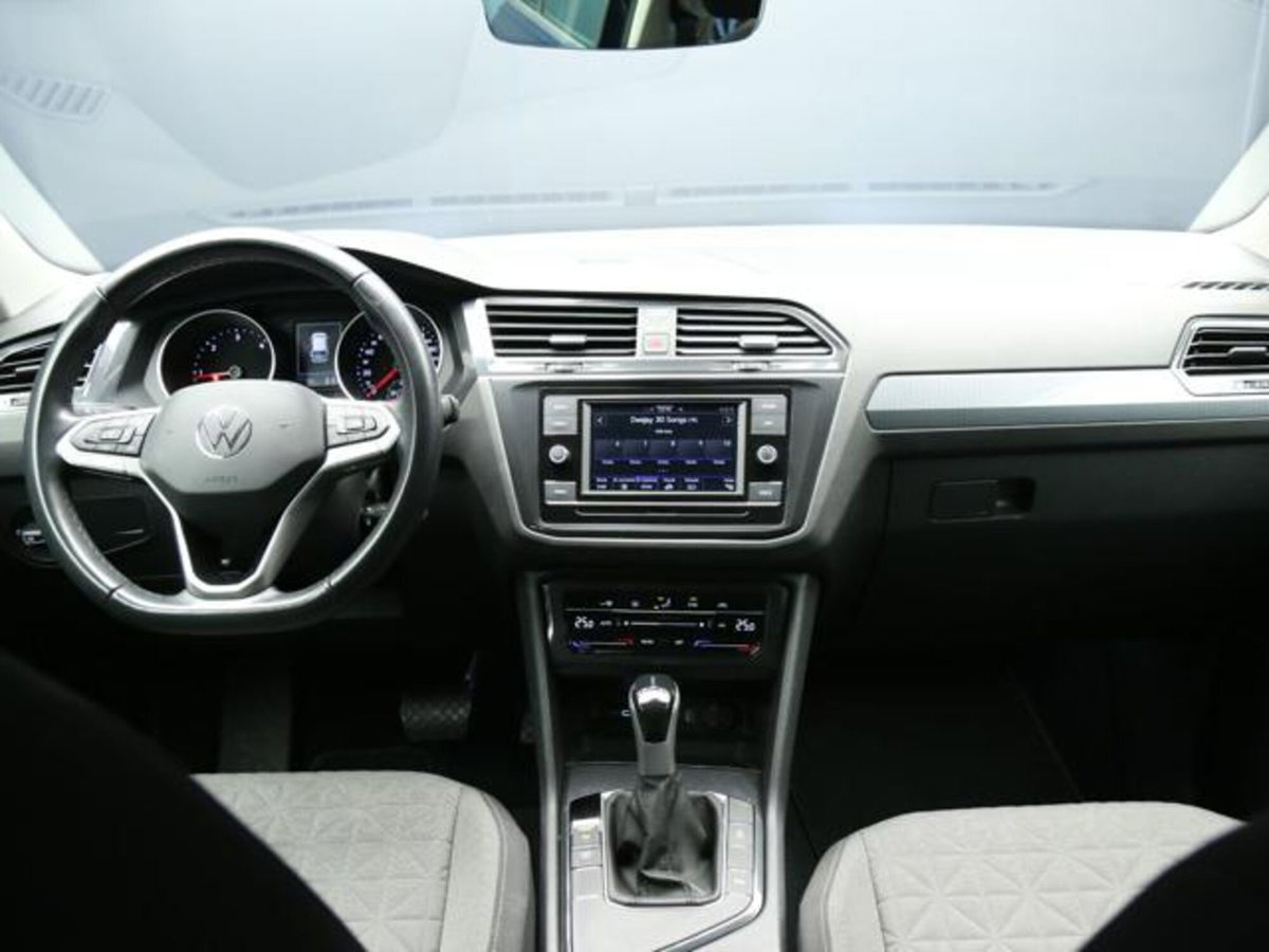 Volkswagen Tiguan 2.0 tdi Life 150cv dsg (11)