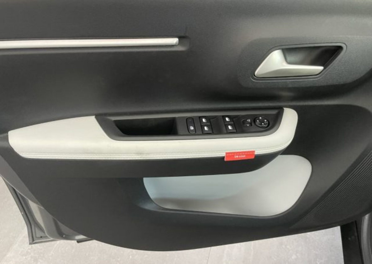 Citroen C3 1.2 puretech turbo Max 100cv s&s (10)