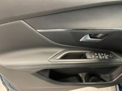 Peugeot 3008 BlueHDi 130 S&S EAT8 Allure Pack (4)