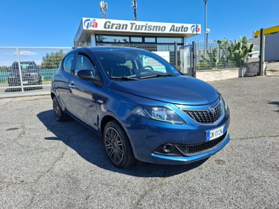 Lancia Ypsilon 1.0 FireFly 5 porte S&S Hybrid Gold Plus usata