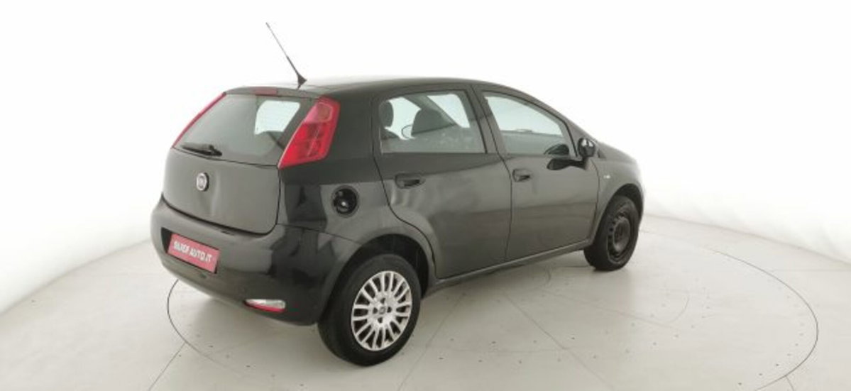 Fiat Grande Punto 1.4 5 porte Active Natural Power (7)
